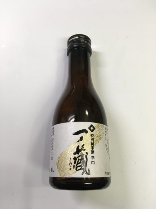 一ノ蔵　特別純米酒　辛口 ビン